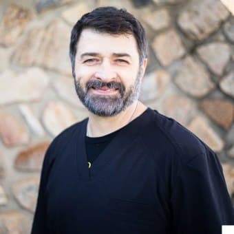 Dr. Derrick Pinney Dr. Derrick Pinney