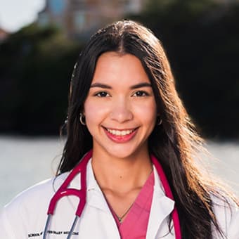 Dr. Gabriela Medrano Dr. Gabriela Medrano